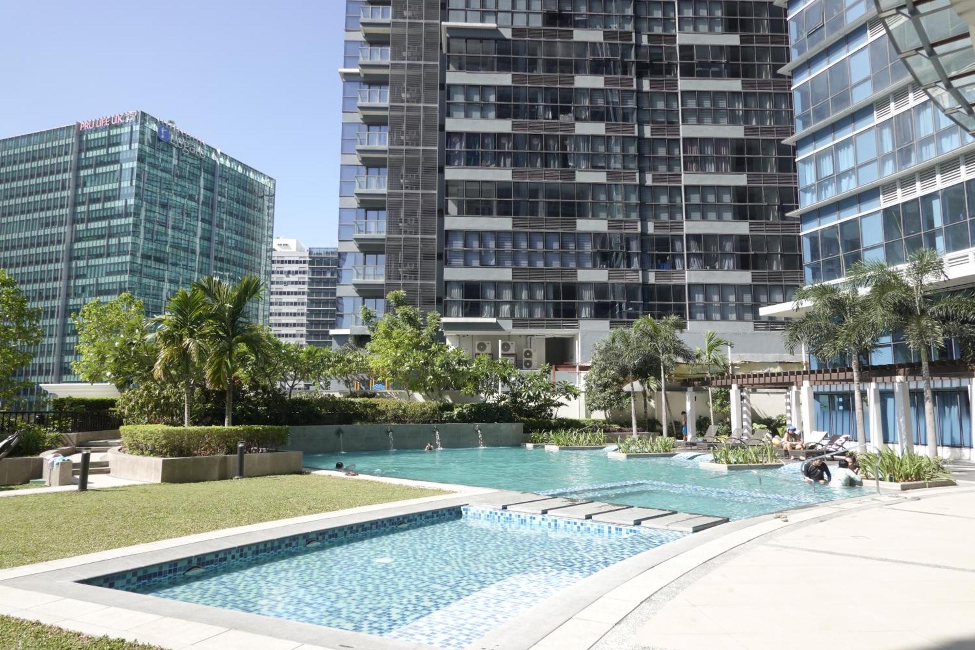 Uptown Parksuites Tower Two - Bgc Taguig, Manila Esterno foto